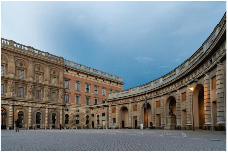 Stuttgart—Landeshauptstadt: A Hub of Innovation and Opportunity